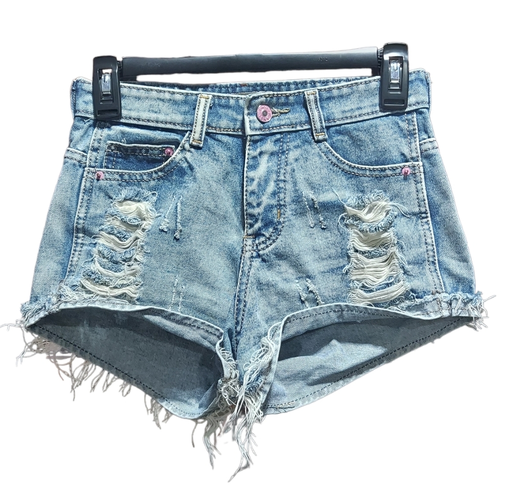 AH Jeans Women's Cutoff Shorts Size Medium